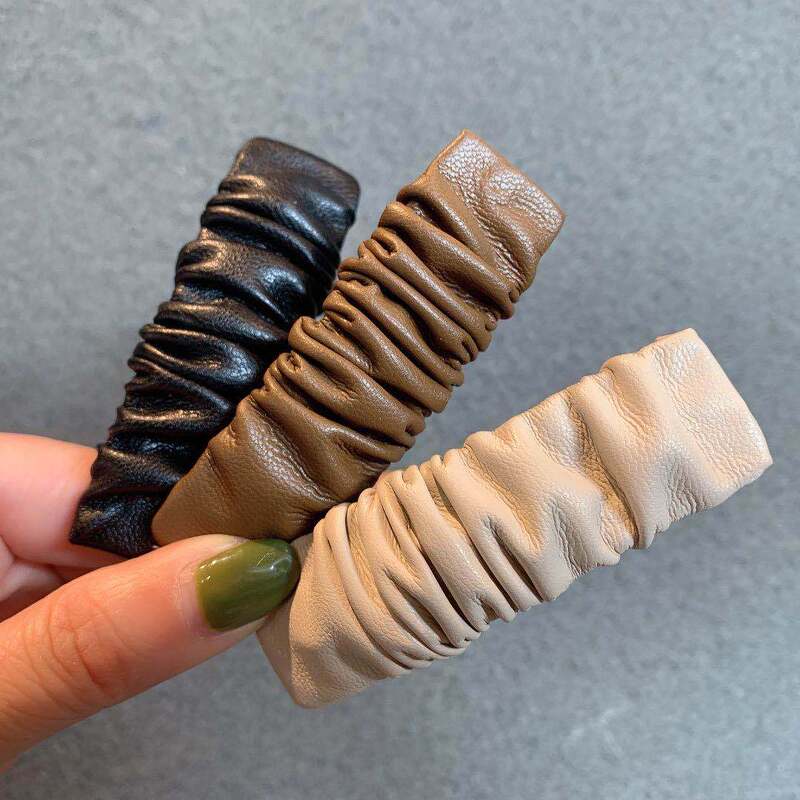 Internet Celebrity New Style pu Leather Hairclip Elegant Korean Style Girl's Bangs Clip BB Clip Boutique Head Clip Hair Accessories