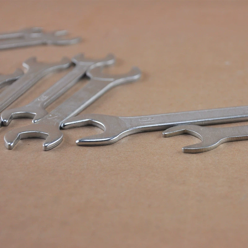 Wrench, bike