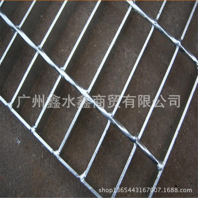 厂家生产镀锌格珊脚踏板 格栅板污水处理厂盖板 集水井盖 3公分高