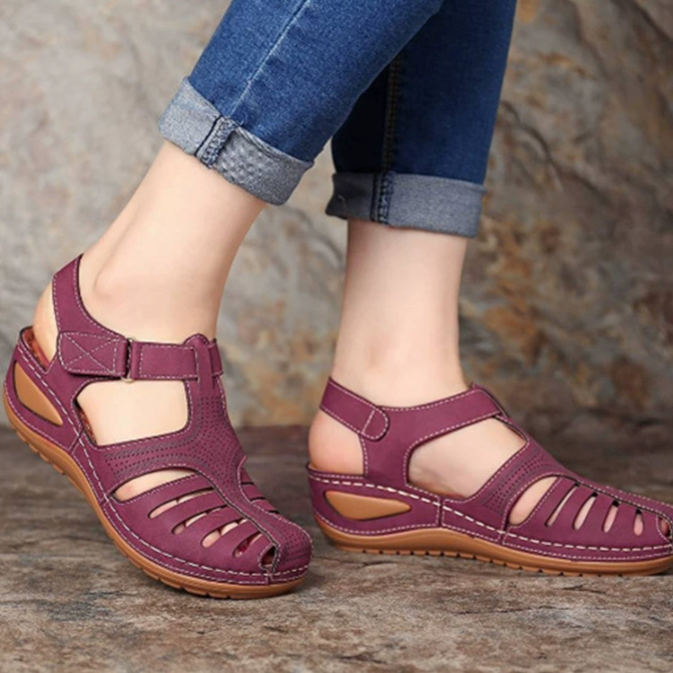 Большое количество в наличии Внешняя торговля Летние Ретро женские сандалии Автомобильная линия туфли с дырками удобная женская обувь с круглым носком многоцветная 43 в наличии