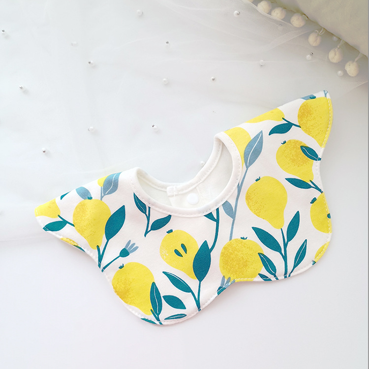 Bebé recién nacido otoño e invierno nuevo estilo flor saliva toalla algodón bebé impermeable escupir babero 360 grados rotación