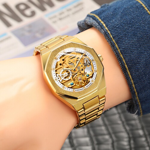 Drop shipping FORSINING men's fully automatic mechanical watch with luminous three eyes and six hands day steel band mechanical watch