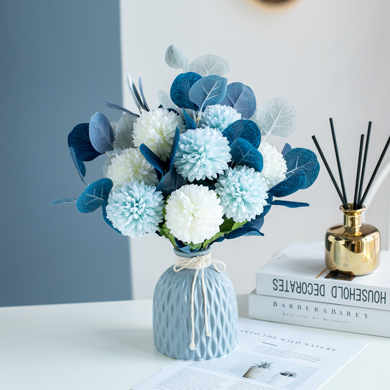 Botella azul + ramo azul