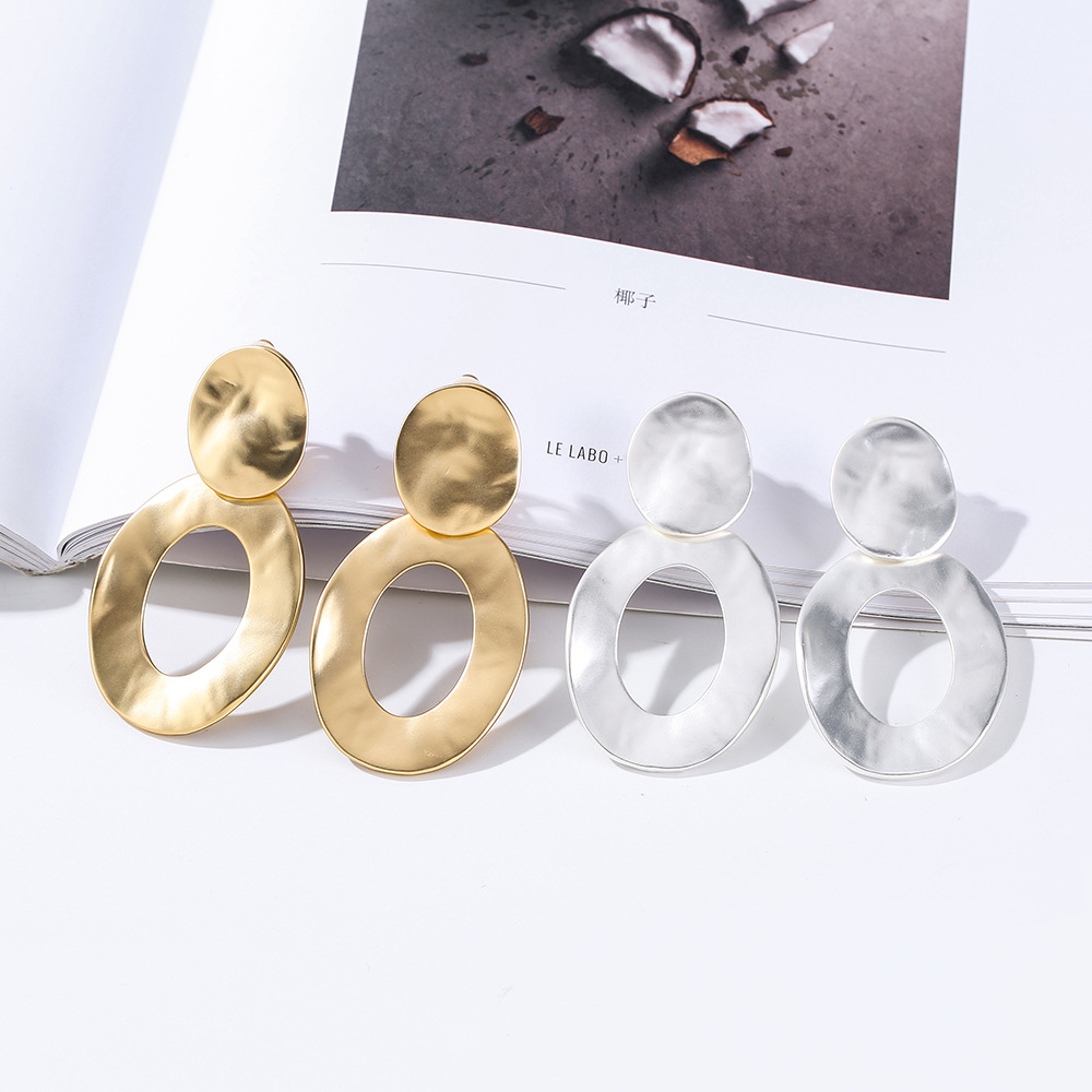 Cross-border selling European and American fashion atmosphere high-grade earrings geometric oval pattern Jewelry earrings for women special environmental protection