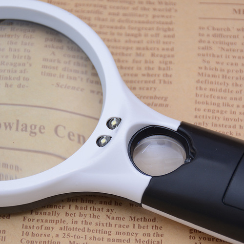 Creative racket handheld magnifying glass double mirror reading 75mm three LED light optical instrument 6902AB glass lens