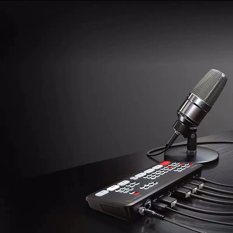 BMD ATEM MINI Pro коммутатор, HDMI вход HD-видео, USB кодирование для прямой трансляции