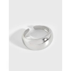 戒指;耳钉;项链