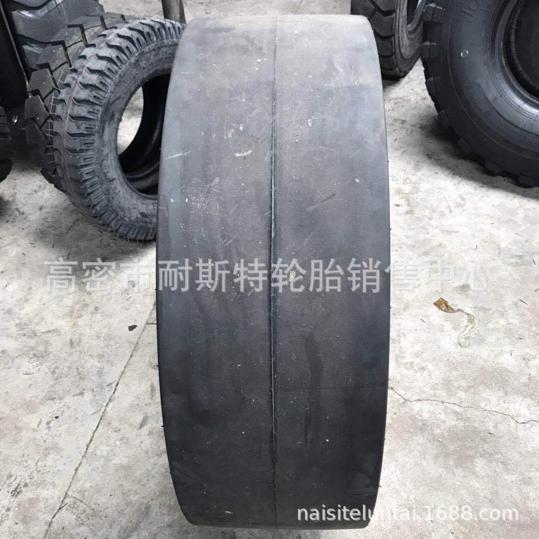销售压路机光面胎900/1100/13/80/1200/9.5/65-15/10.5/80-16-20