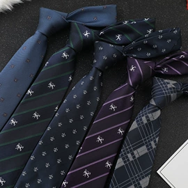 领带;领结/领花;口袋巾