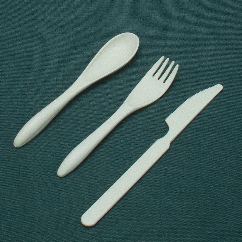 Cuchillo diario de trigo, tenedor y cuchara conjunto de tres piezas cuchillo de cena portátil de viaje para estudiantes, tenedor de fideos, cuchara de sopa 3 piezas logo