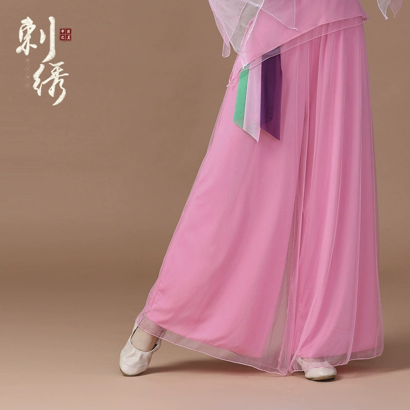 Yunshang Plaza Dance New Set New Set Women Spring Dance Classical Yangge Fan Pavilion Umbrella Dance Watch Performance Dance Services