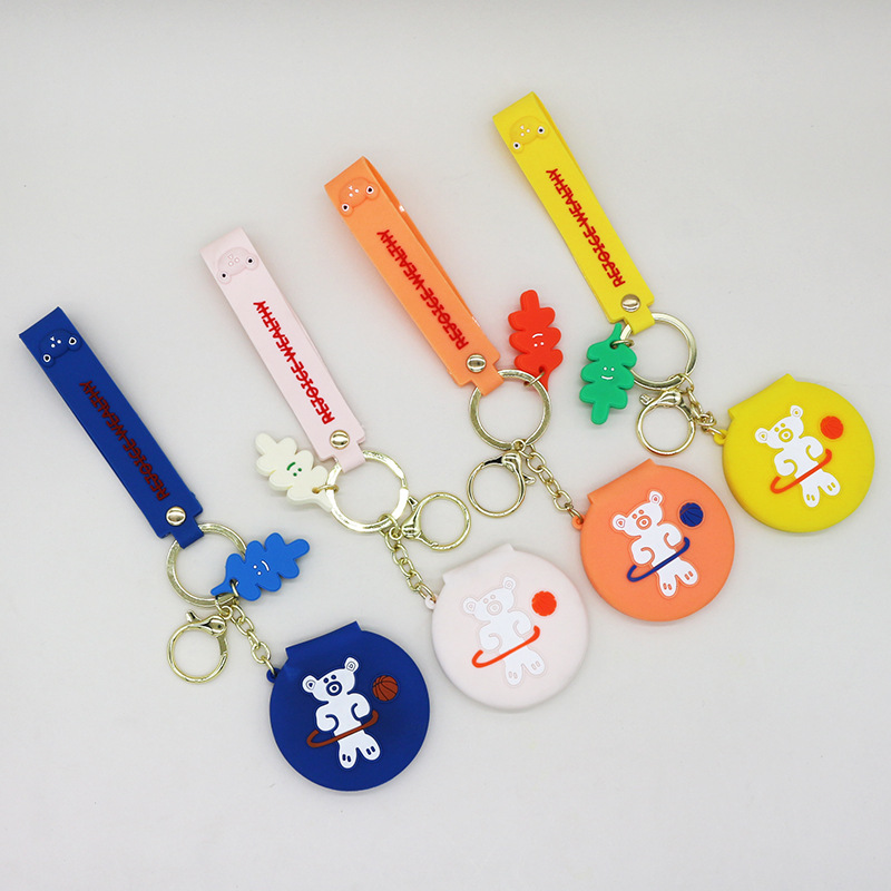 Nuevo espejo redondo pequeño portátil de dibujos animados lindo corazón de niña espejo de maquillaje plegable dormitorio vestidor espejo venta directa de fábrica