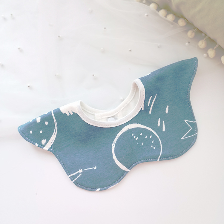 Bebé recién nacido otoño e invierno nuevo estilo flor saliva toalla algodón bebé impermeable escupir babero 360 grados rotación