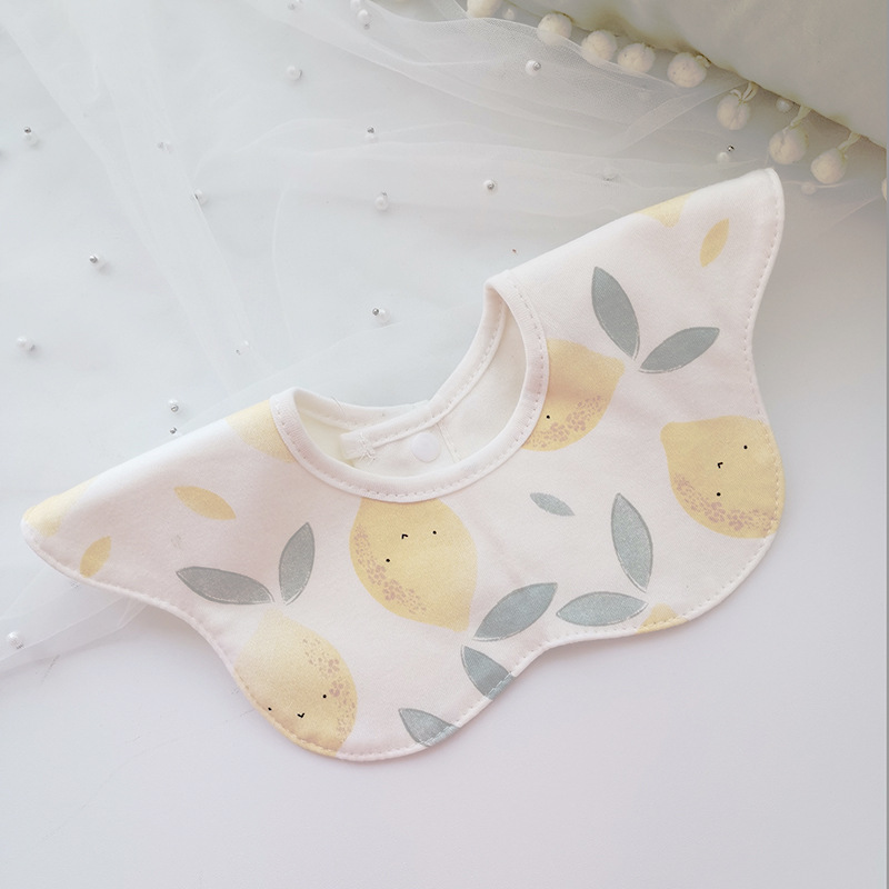 Bebé recién nacido otoño e invierno nuevo estilo flor saliva toalla algodón bebé impermeable escupir babero 360 grados rotación