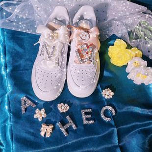 �m����Ů�W�t��Ь���С���LAJ�����ʯ朗l��ĸ�׽z�IЬ������