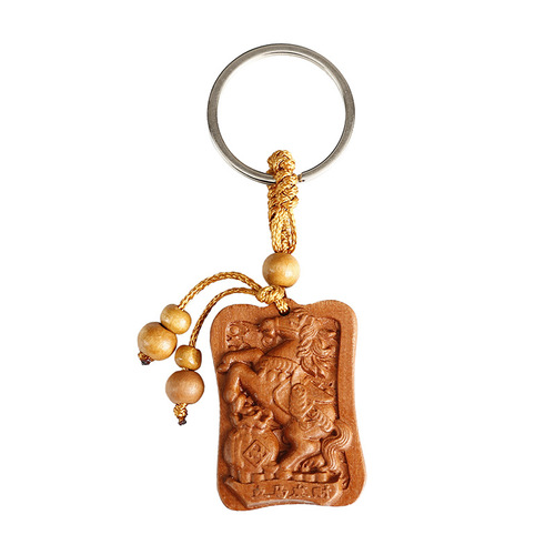 Crafts and gifts, exquisitely carved pendants, mahogany transfer Nafu car keychains, stall pendants, wholesale keys