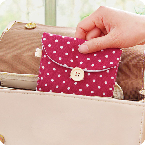 Korean fresh polka dot cotton and linen sanitary napkin storage bag menstrual bag portable sanitary napkin bag carry-on bag MM towel cotton bag