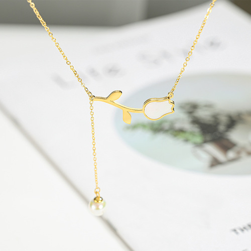 European and American fashionable and exquisite tulip titanium steel necklace pearl tassel clavicle chain ins internet celebrity same style neck jewelry