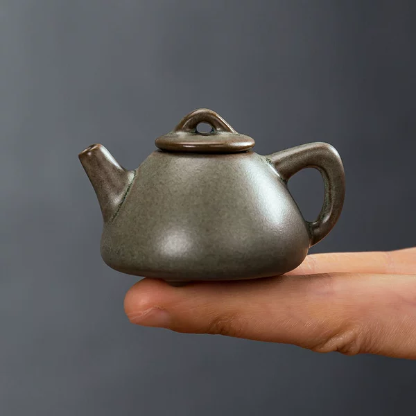 Green-Stone Pot