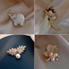 Brooch, classic suit jacket, protective underware, fashionable pin lapel pin, flowered