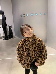 Children's Leopard Print Thickened Jacket Autumn and Winter Girls' Plush Warm Tops 3-8 Years Old Children's Clothing One Piece Dropshipping