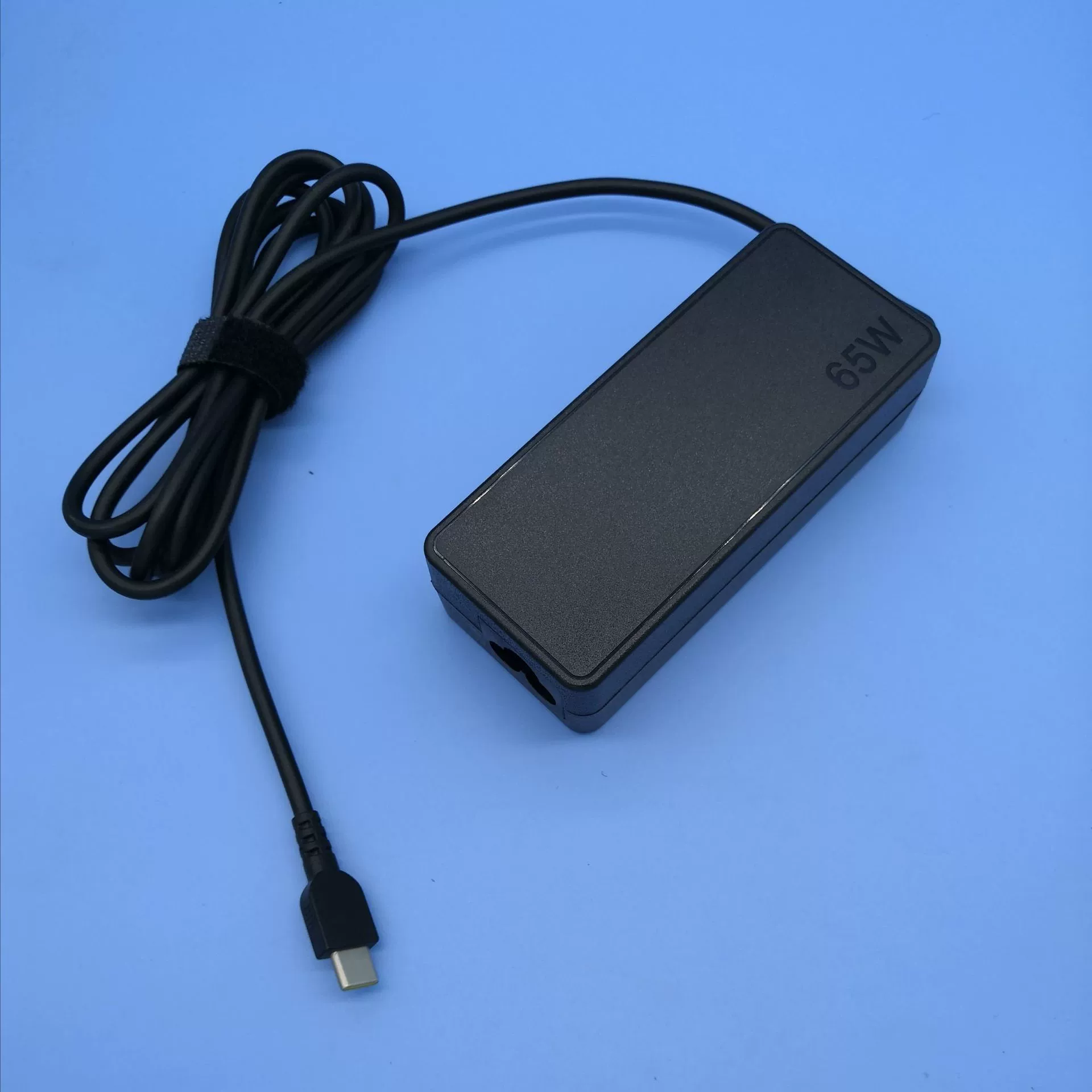  foreign trade dedicated to the 65W Type-C power adapter to overcurrent protection and stability