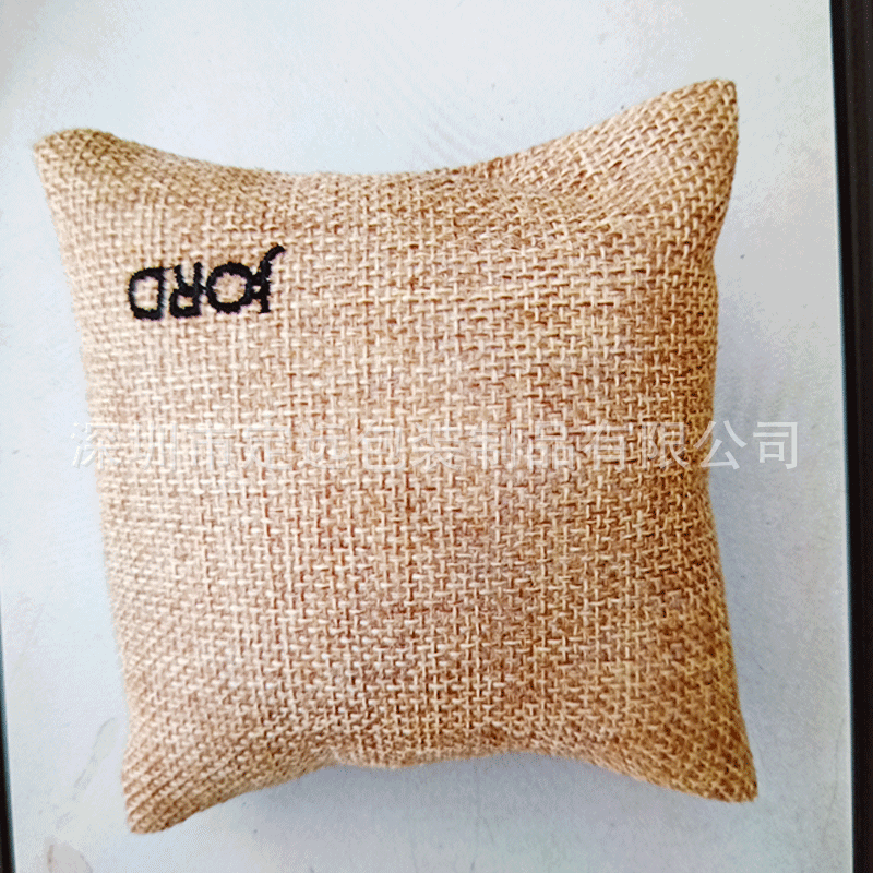 长期供应 麻布礼盒小枕头 手表手镯手机枕头 logo小枕头