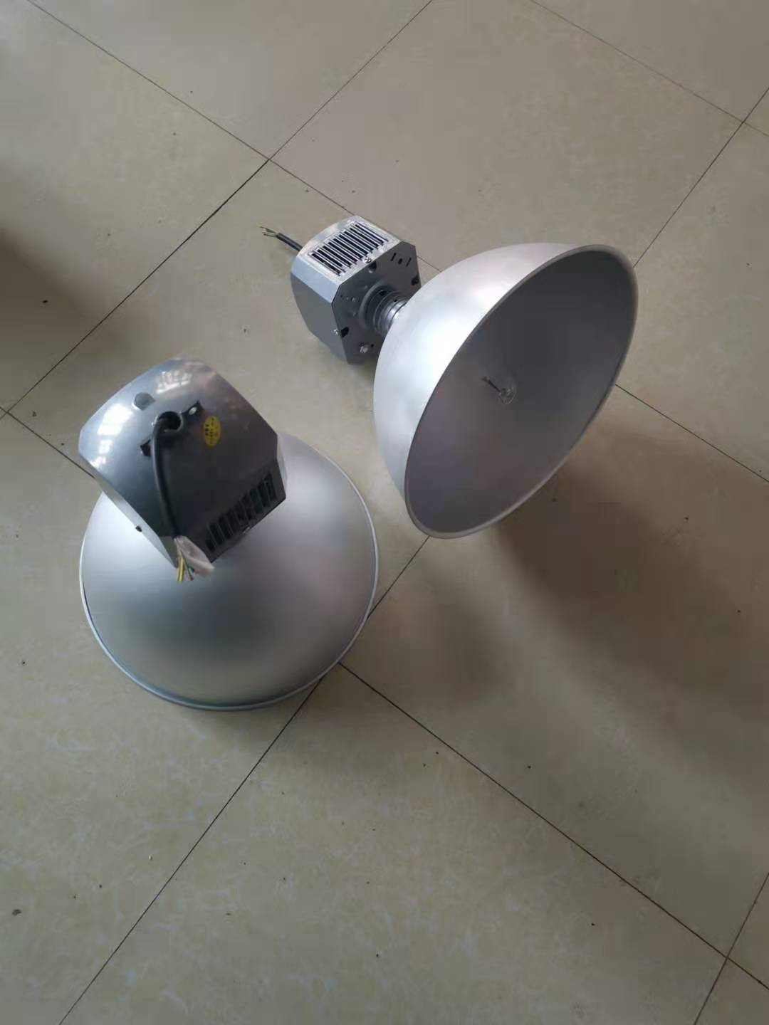 (2개) 금속 할로겐 램프 제조 업체 150W250W 야밍 금속 할로겐 램프 공장 천장 투광 등