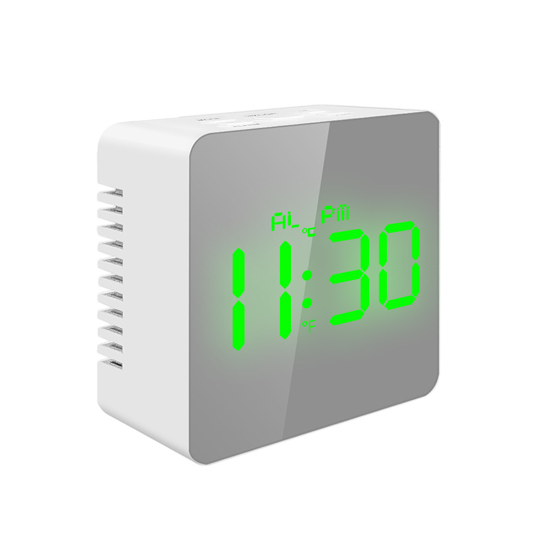 흰색 껍질 녹색 빛