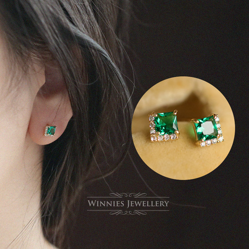 All-over S925 silver plated 14K gold stud earrings, emerald zirconium diamond princess side inlaid simple light luxury stud earrings for women