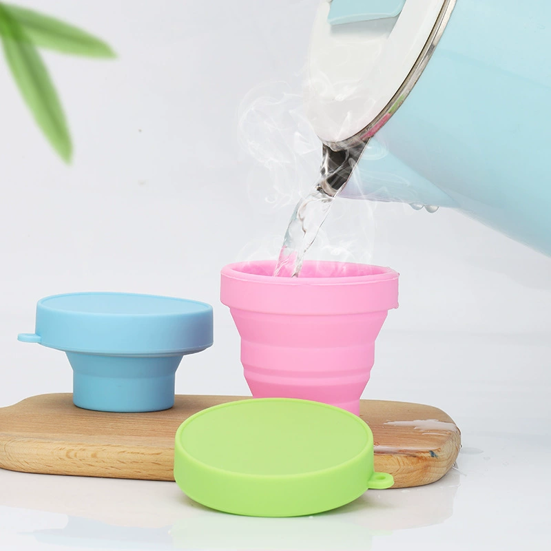 Supply Amazon pure silicone folding water cup Creative travel folding telescopic cup rinsee cup new shrinking pot