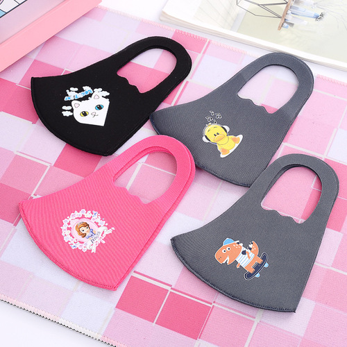 Children and adults three-dimensional breathable dust mask for men and women with invisible printing black fashionable and good-looking with breathing valve