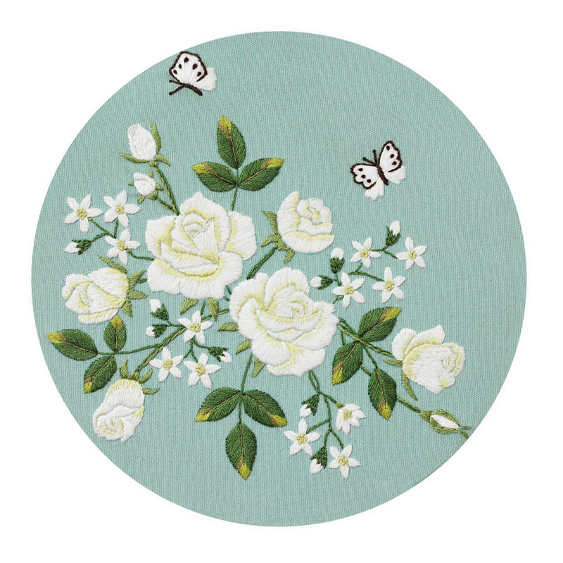 Rosa y blanco rosa DIY bordado hecho a mano paquete de material auto-bordado europeo flores y plantas kit costura traje ventas directas de la fábrica