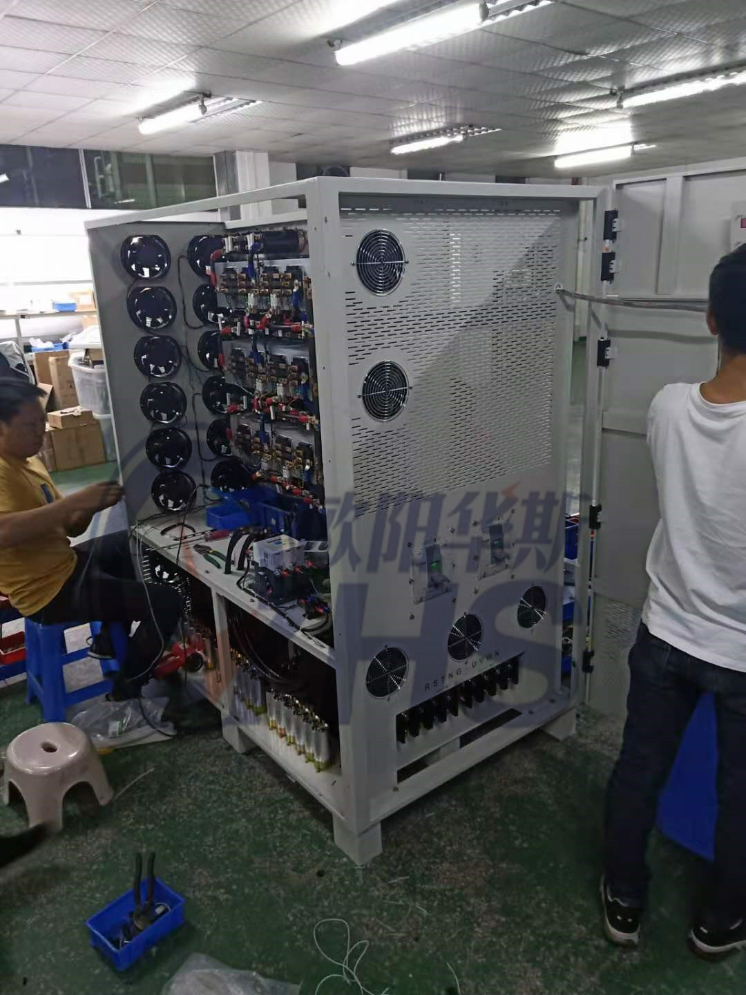 ����250KVA��Ƶ��Դ�������ޣ����380V 60HZ