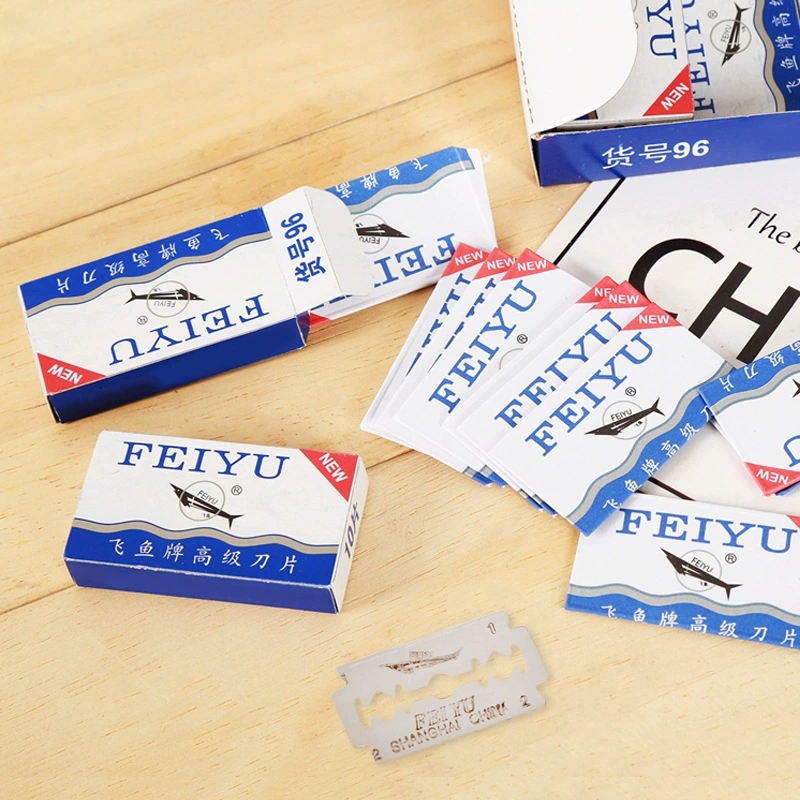 Производители поставляют двусторонние лезвия из нержавеющей стали, классическое старомодное ручное лезвие для бритвы, бритва для летучей рыбы, триммер для бровей, лезвие