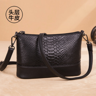 Fashionable leather one-shoulder bag, universal shoulder bag, cowhide, genuine leather, city style, crocodile print