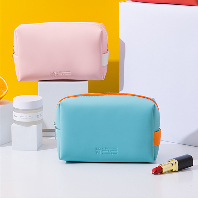 Solid color polyurethane cosmetic bag