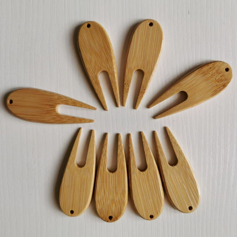 Free shipping ins golf green fork oval bamboo fork lawn finisher mark tool mark portable accessories
