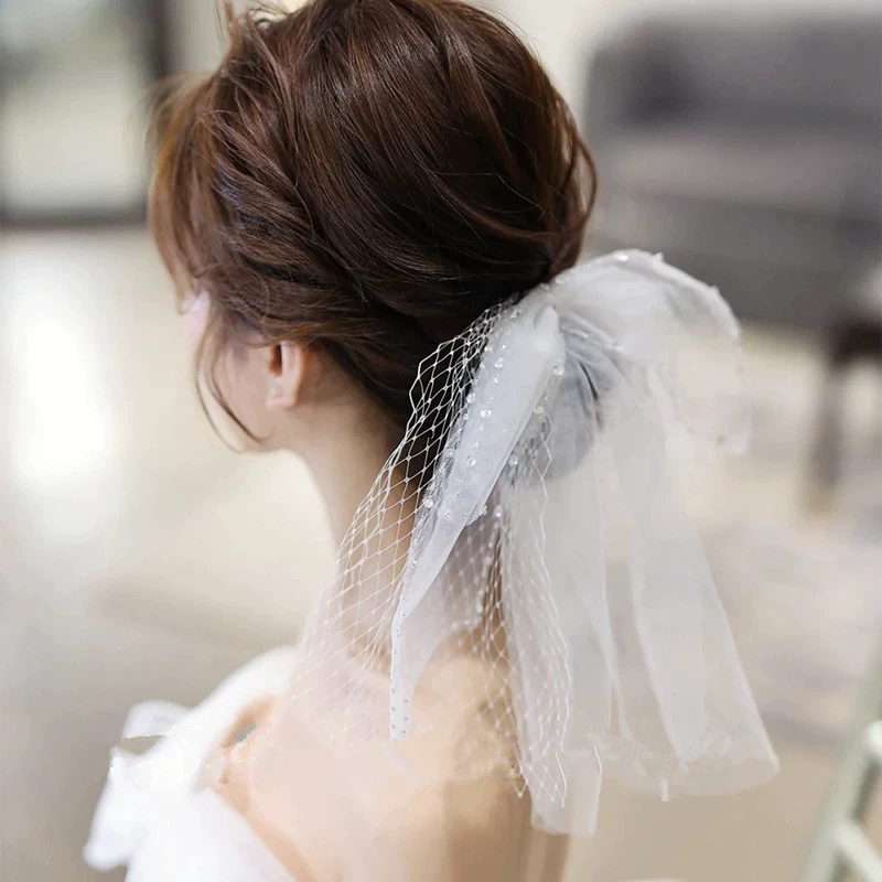 Hair accessory for bride, cute accessories, new collection, simple and elegant design