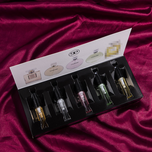 Xiaocheng Yixiang cross-border small Q version perfume sample 5-piece gift box set of women's perfume 3ml trial package manufacturer wholesale