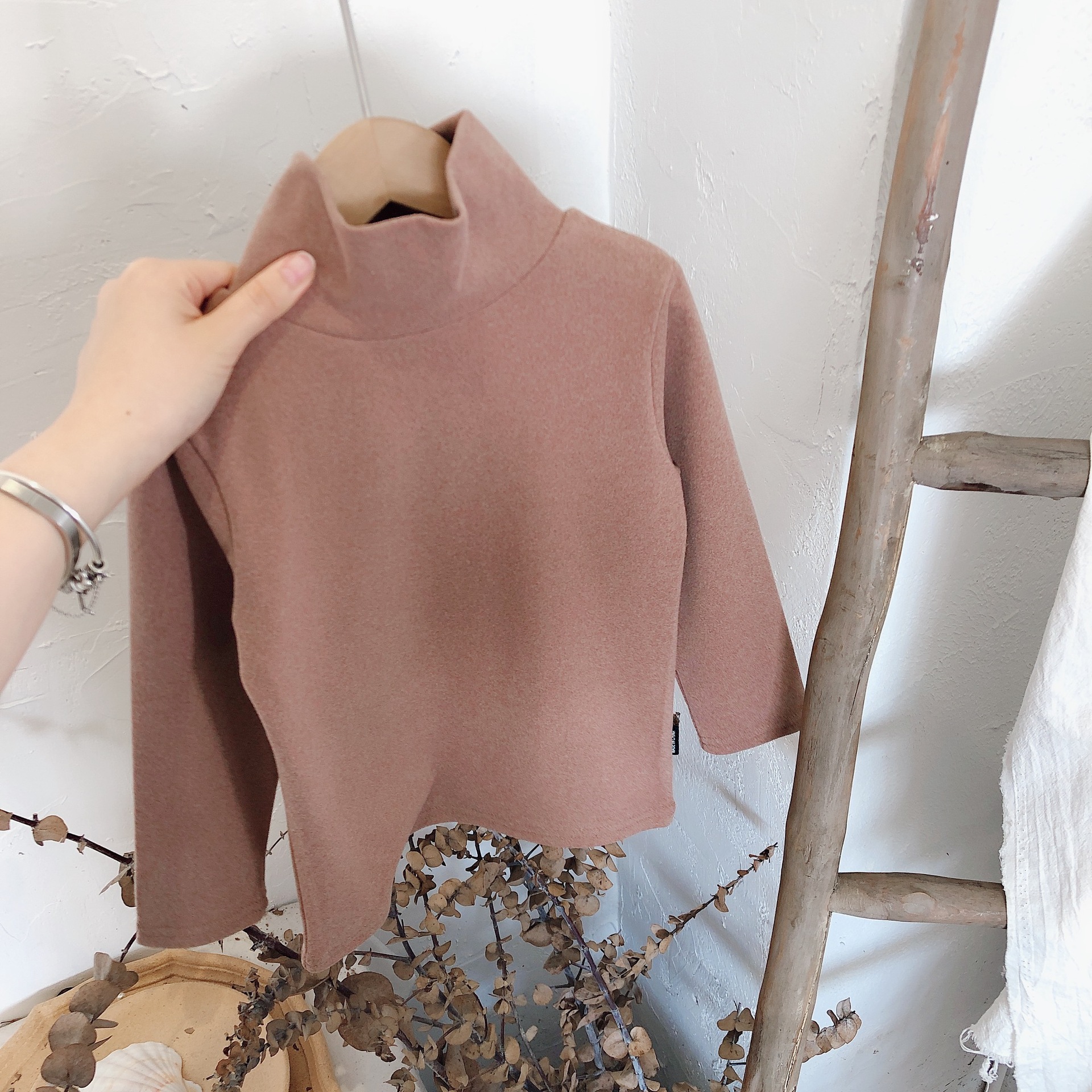 Artículo en liquidación: Camiseta interior para niñas, modelo 2025, camiseta interior de manga larga con cuello alto y color liso para bebés.