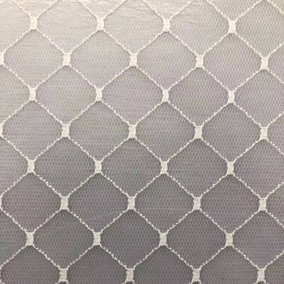 Fábrica directa Rhombus Plaid jacquard malla de nylon no elástico malla de tela de fondo Camisa de gasa falda de tela en stock