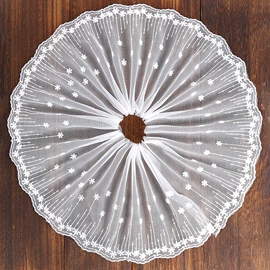 花边;布贴;网眼布