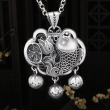 S990足银鱼吊坠女复古牡丹花年年有鱼民族风毛衣链长命锁挂件