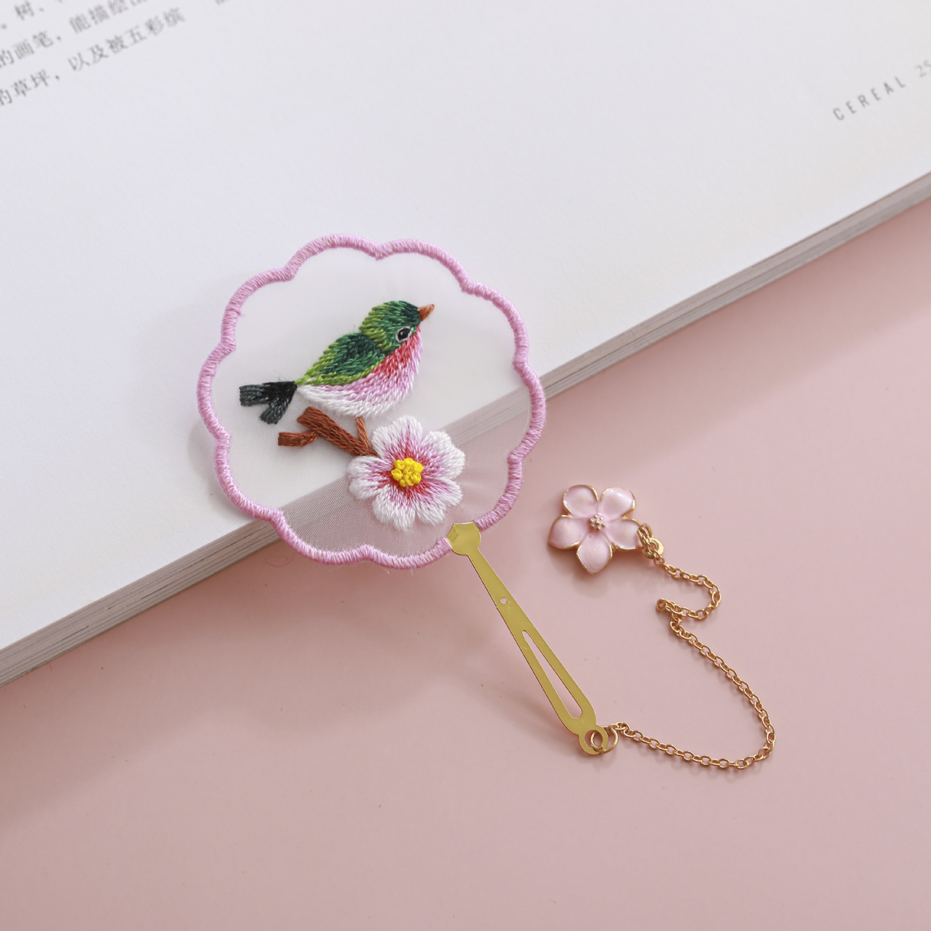 Corazón marcador bordado kit suzhou bordado hecho a mano material de bricolaje paquete antiguo ventilador creativo marcador regalo auto-bordado