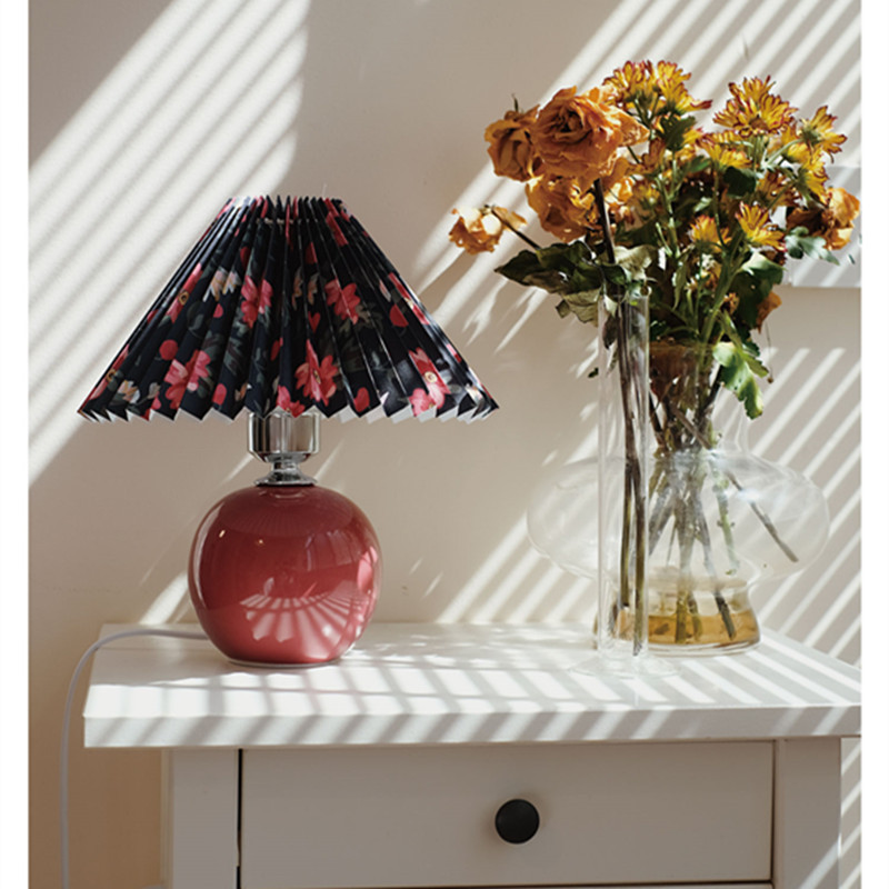 [Xianfan] transfronteriza de ahorro de volumen de la vendimia de mediados de-antiguo impreso plisado lámpara de mesa de sombra KD plegable Lámpara decorativa
