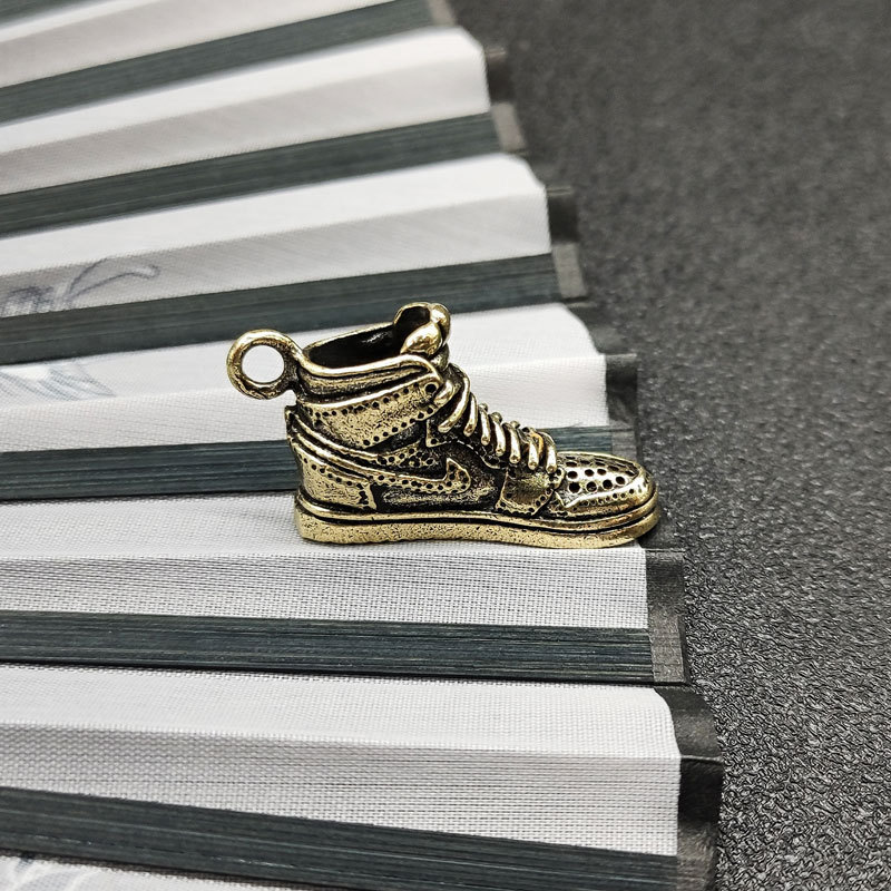 Personalized Brass Shoe Key Pendant Pure Copper Car Keychain Accessories Trendy Crafts Old Creative