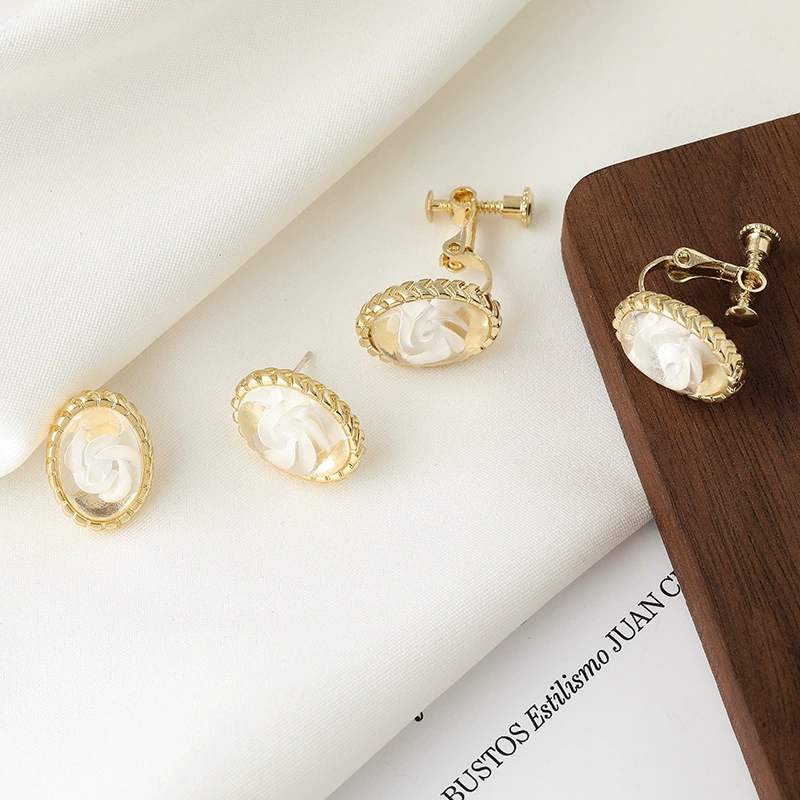 retro серебряная игла, прозрачная янтарная маленькая серьга, клипсы, образец 925 серебра, французский ретро стиль, простой и элегантный дизайн, цветочная