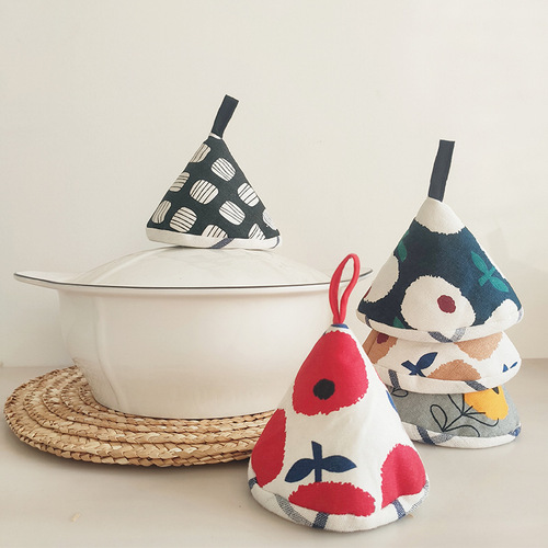 Insulated pot handle, home fabric triangular insulated pad, pot cap, lid clip, enamel pot insulated handle