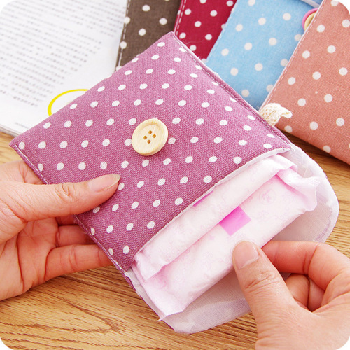 Korean fresh polka dot cotton and linen sanitary napkin storage bag menstrual bag portable sanitary napkin bag carry-on bag MM towel cotton bag